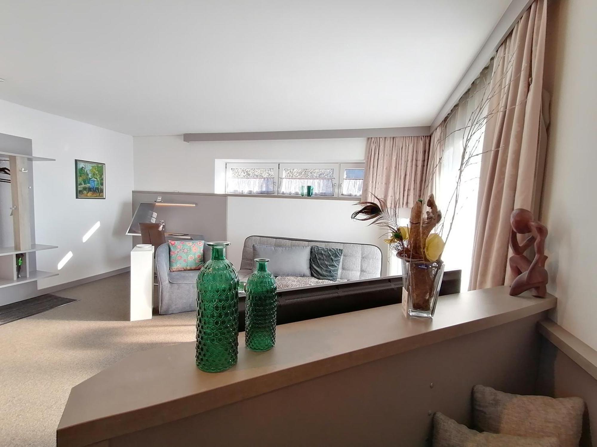 Business Apartments Hohenems Phòng bức ảnh